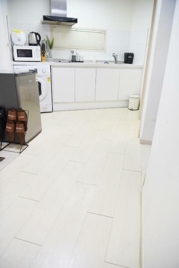 Jw Stay In Hongdae Сеул Екстер'єр фото